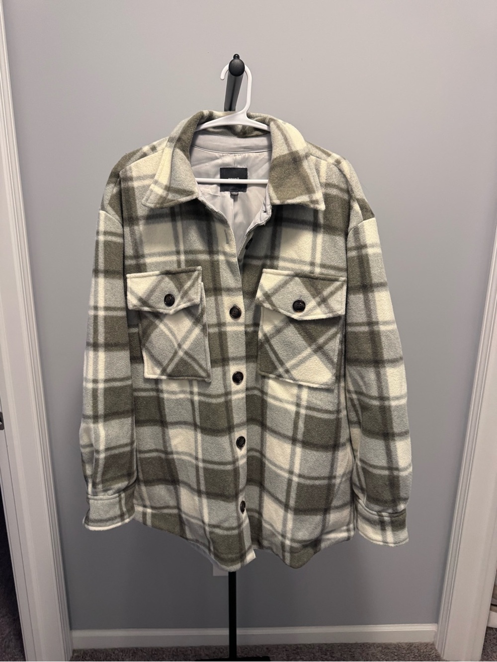 Plaid Button-Front Shacket Jacket in Olive & Cream